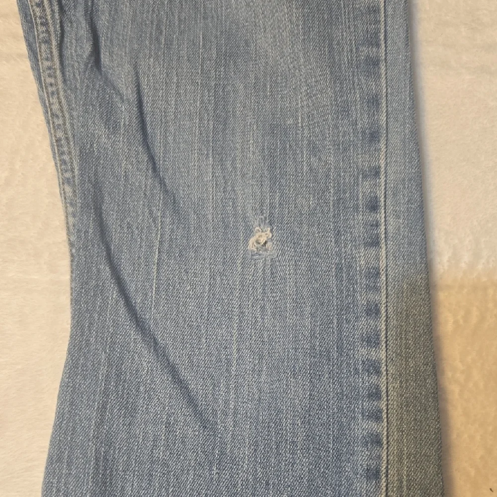 Levi's 514 Light Blue Straight Jeans Size 28Wx28L